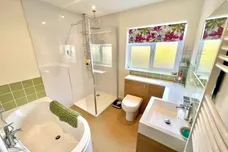 Stonefield Close, Shrivenham, Swindon