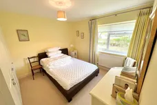 Stonefield Close, Shrivenham, Swindon