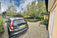 Stonefield Close, Shrivenham, Swindon