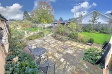 Stonefield Close, Shrivenham, Swindon