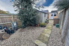 Stonefield Close, Shrivenham, Swindon