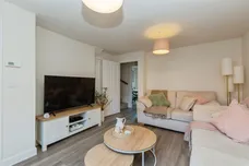 Sutton Grove, Broughton, Aylesbury