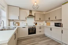 Sutton Grove, Broughton, Aylesbury