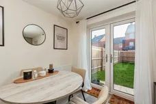 Sutton Grove, Broughton, Aylesbury