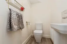 Sutton Grove, Broughton, Aylesbury