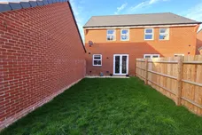Sutton Grove, Broughton, Aylesbury