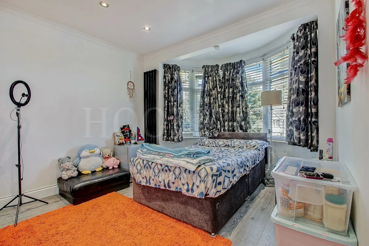 168A Braemar Avenue,London,NW10 0DS,LONDON,NW10 0DS