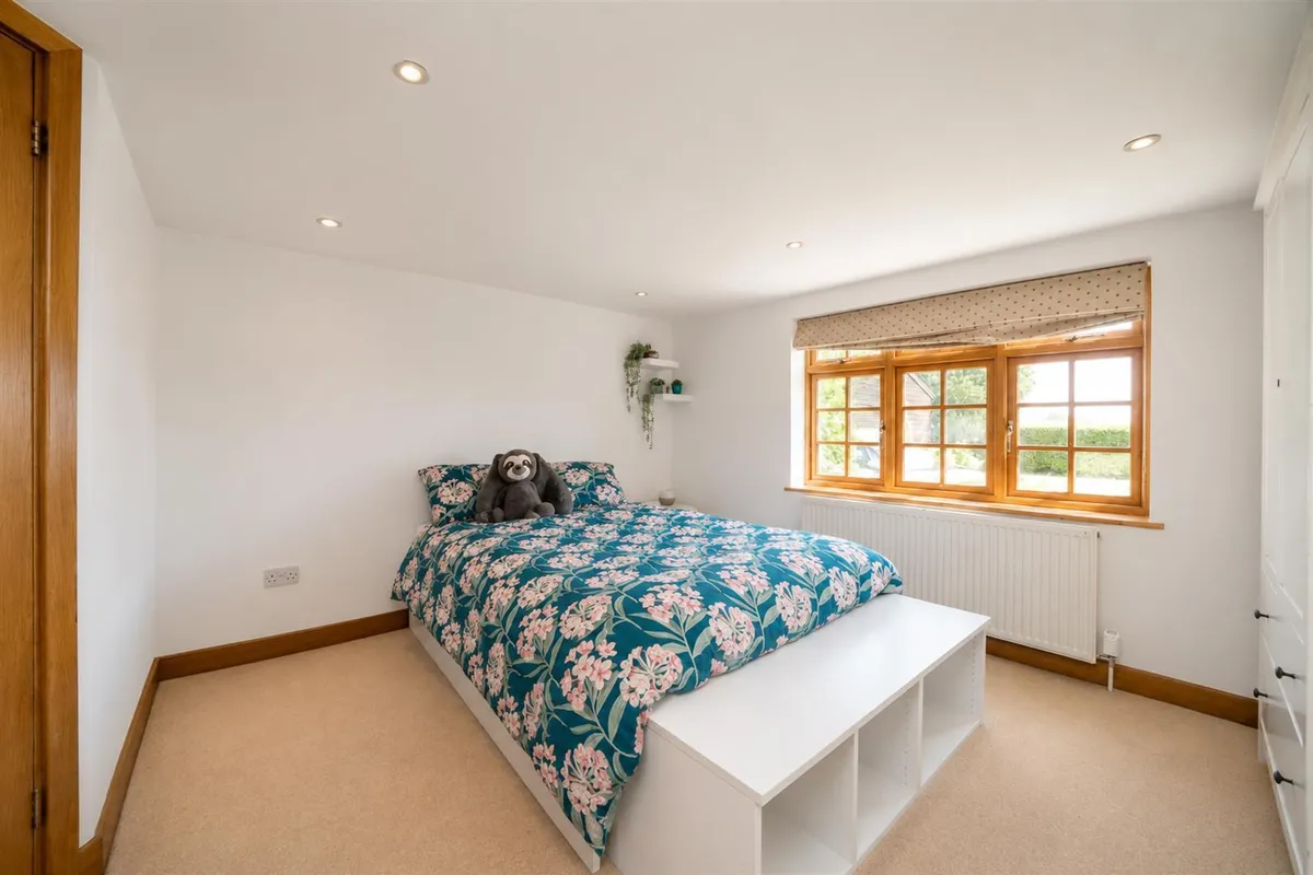 Leighton Road, Northall, Buckinghamshire, LU6 2GA