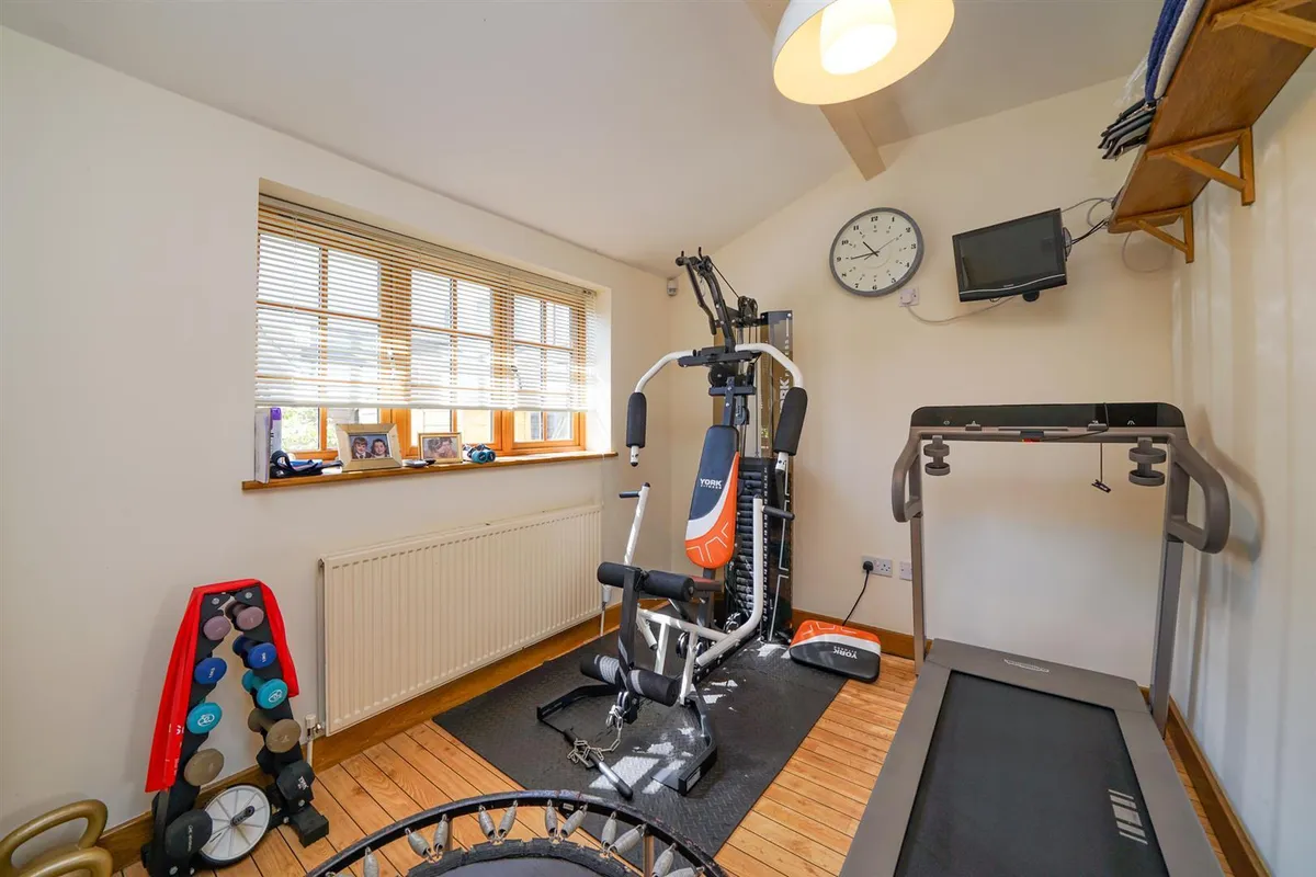Leighton Road, Northall, Buckinghamshire, LU6 2GA