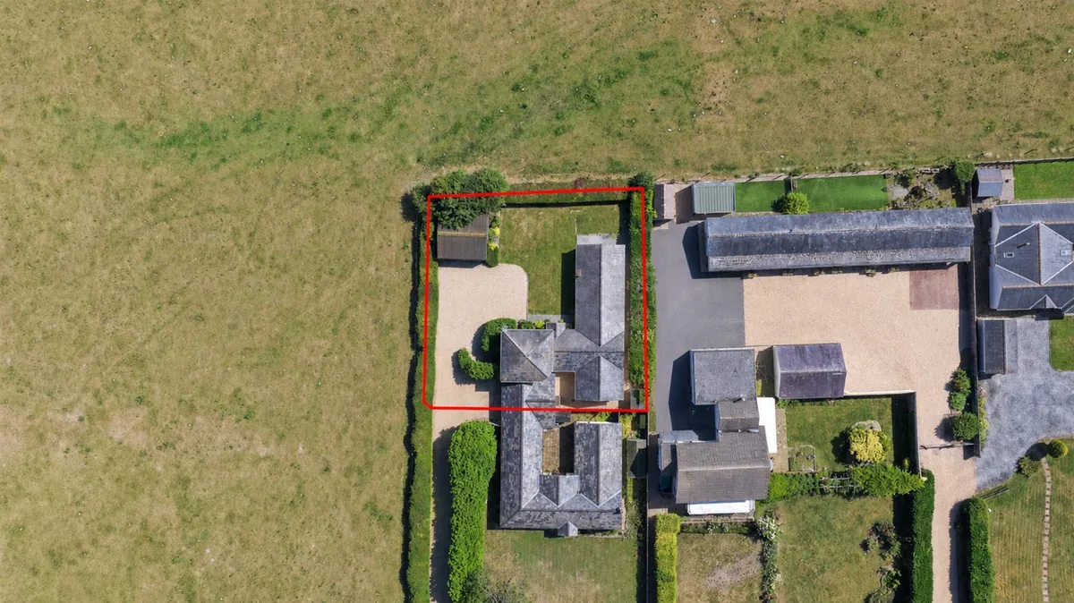 Leighton Road, Northall, Buckinghamshire, LU6 2GA