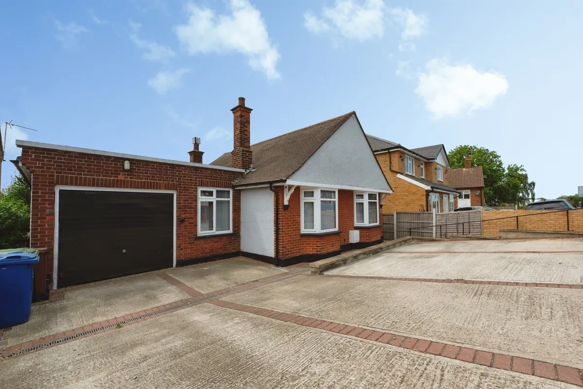 River View, Chadwell St Mary, Grays