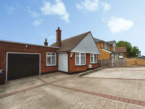 River View, Chadwell St Mary, Graysphoto