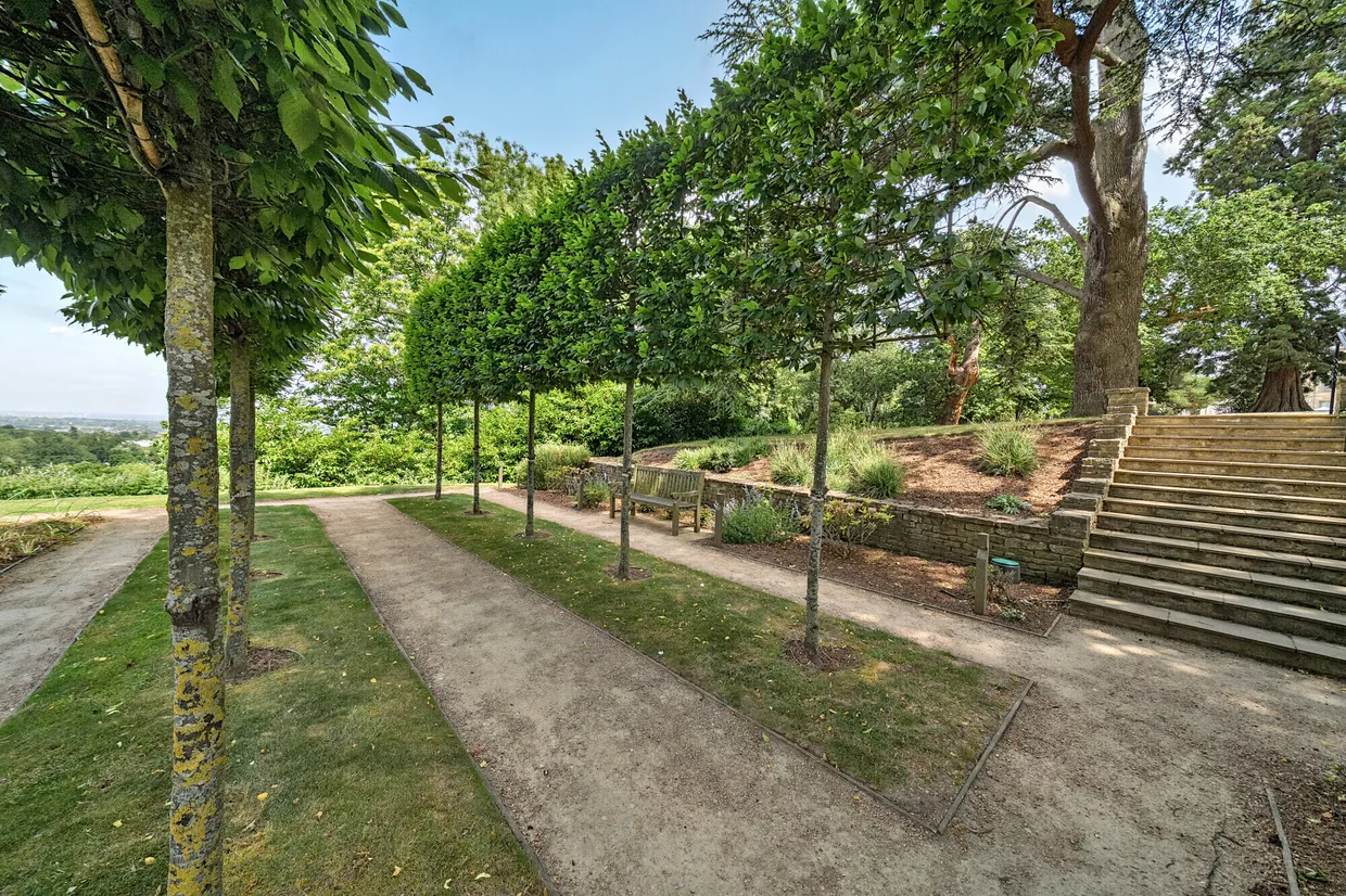 Magna Carta Park, The Huntingfield, Egham, TW20 photo 9