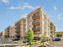 Reynard Way, Brentford photo