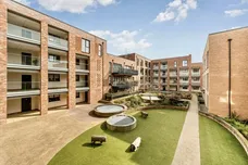 Reynard Way, Brentford