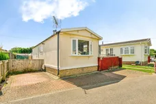 Manor Avenue, St. Johns Priory, Lechlade
