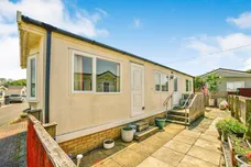 Manor Avenue, St. Johns Priory, Lechlade