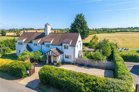 Murcot, Broadway, WR12