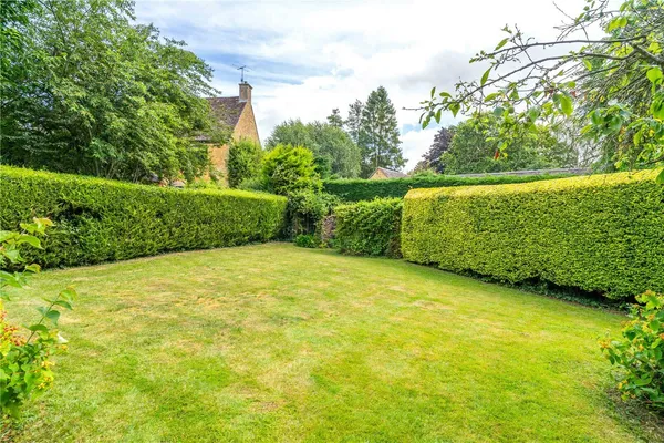 Station Road, Chipping Campden, GL55 photo 9