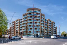 Battersea Park Road, London