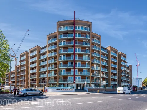 Battersea Park Road, Londonphoto