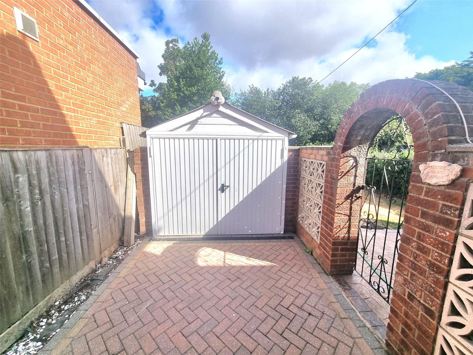 Poynings Avenue, Southend-on-Sea, Essex, SS2 Image 13