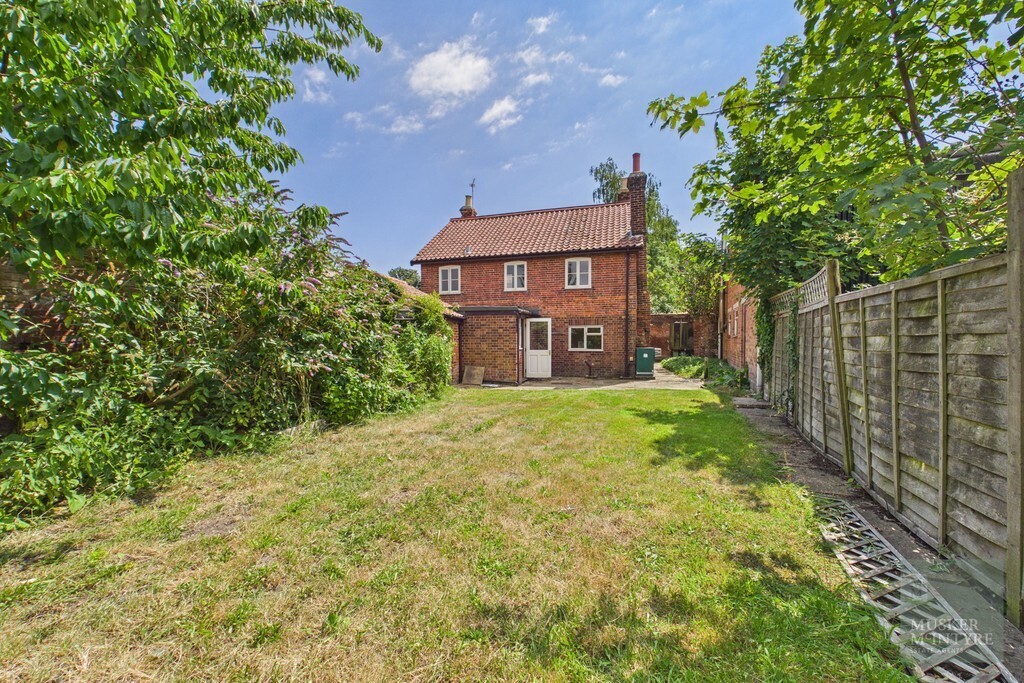 The Street, Somerleyton Image 15