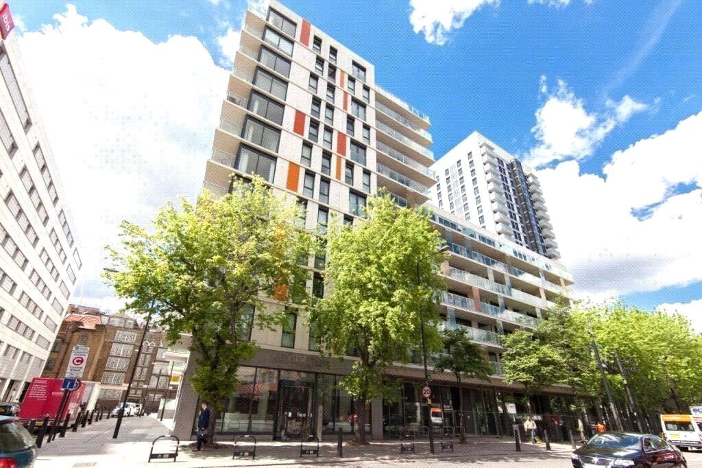 Kensington Apartments, Aldgate East, London, E1 Image 2