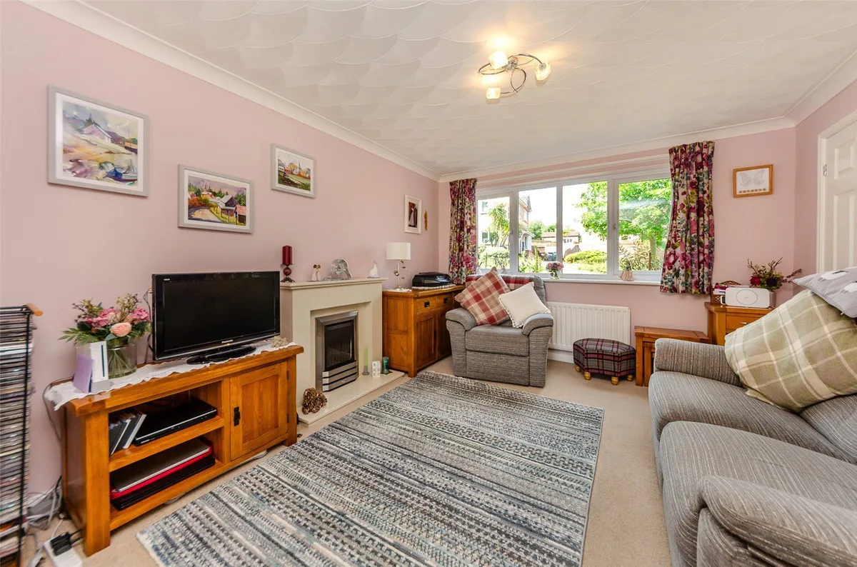 Beaumaris Drive, Llandudno, Conwy, LL30