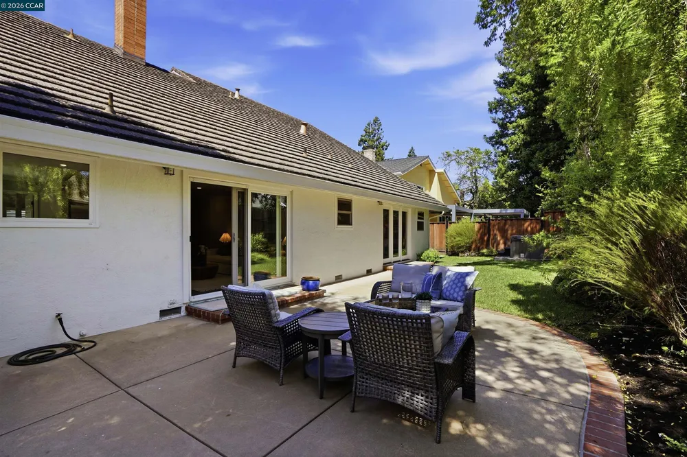 589 ZEPHYR CIR, Danville, CA 94526