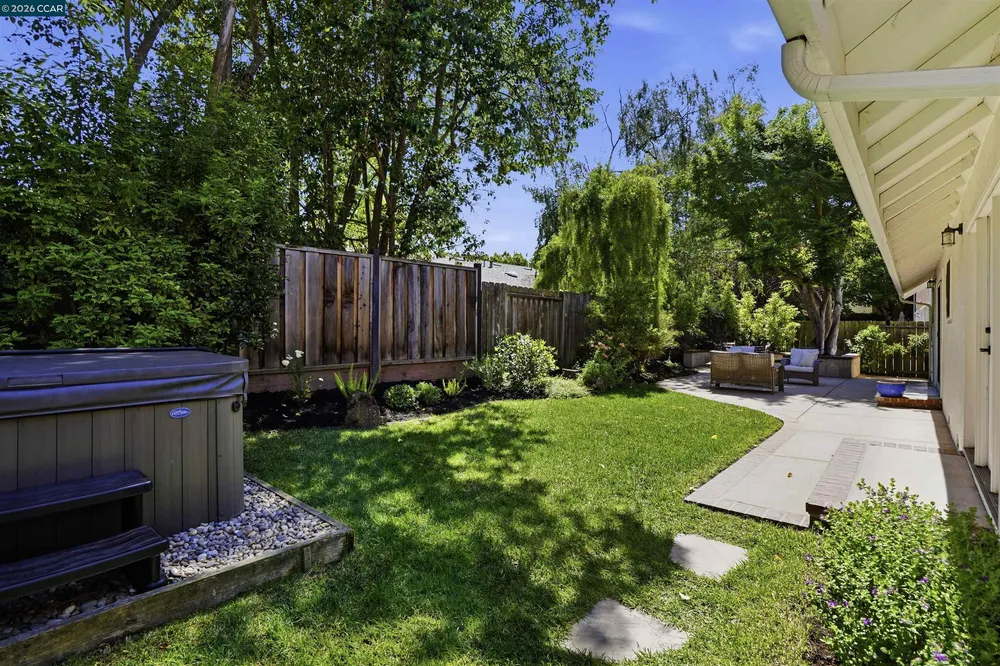 589 ZEPHYR CIR, Danville, CA 94526