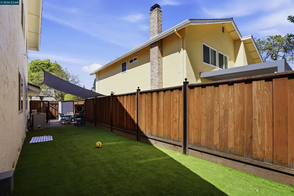 589 ZEPHYR CIR, Danville, CA 94526
