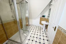 Waine Rush View, WITNEY