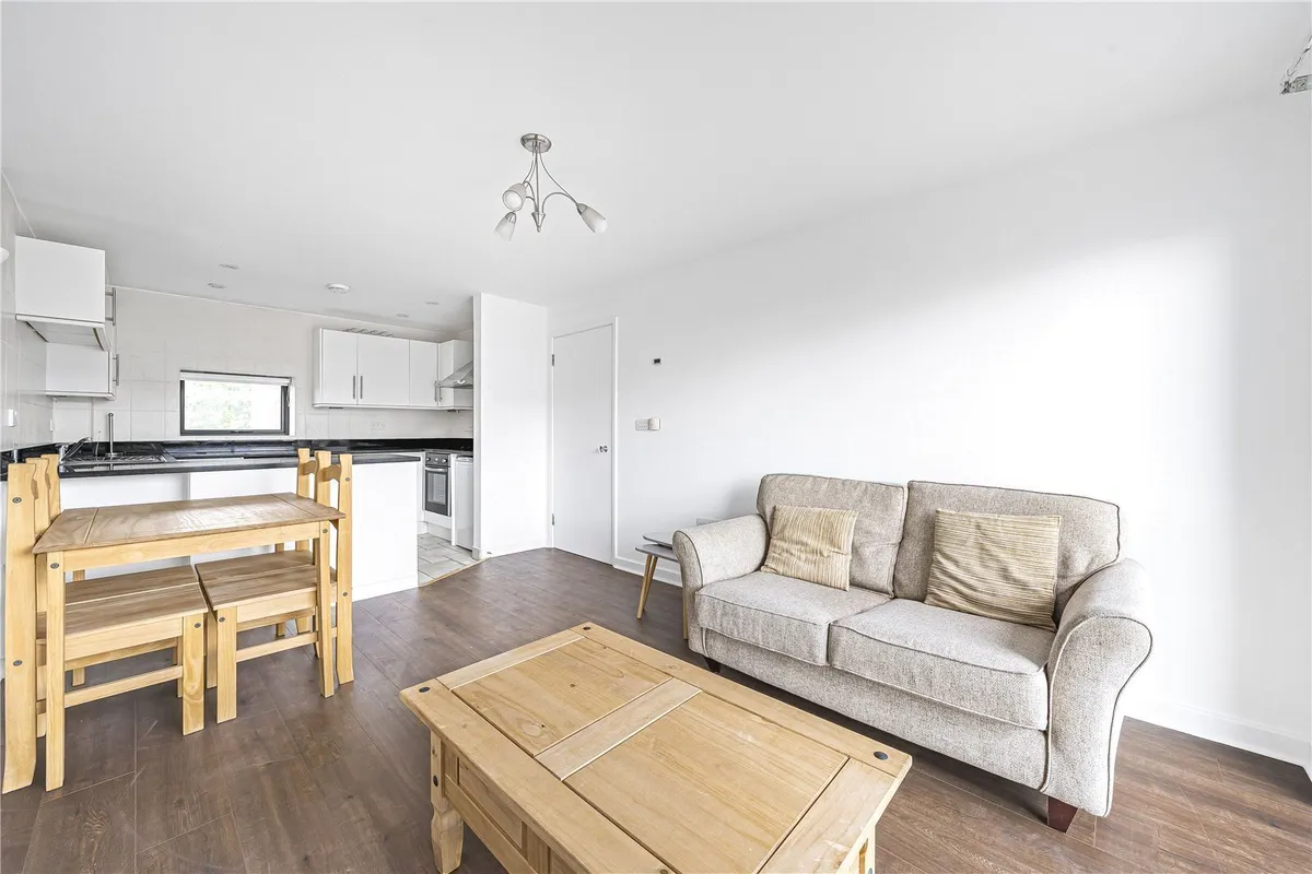 London Road, Headington, Oxford, Oxfordshire, OX3