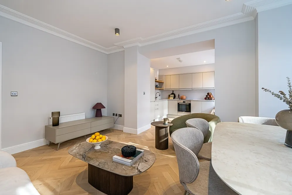 King Street Hammersmith W6 photo 5