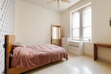 Royal Manor Drive London N11 photo 6