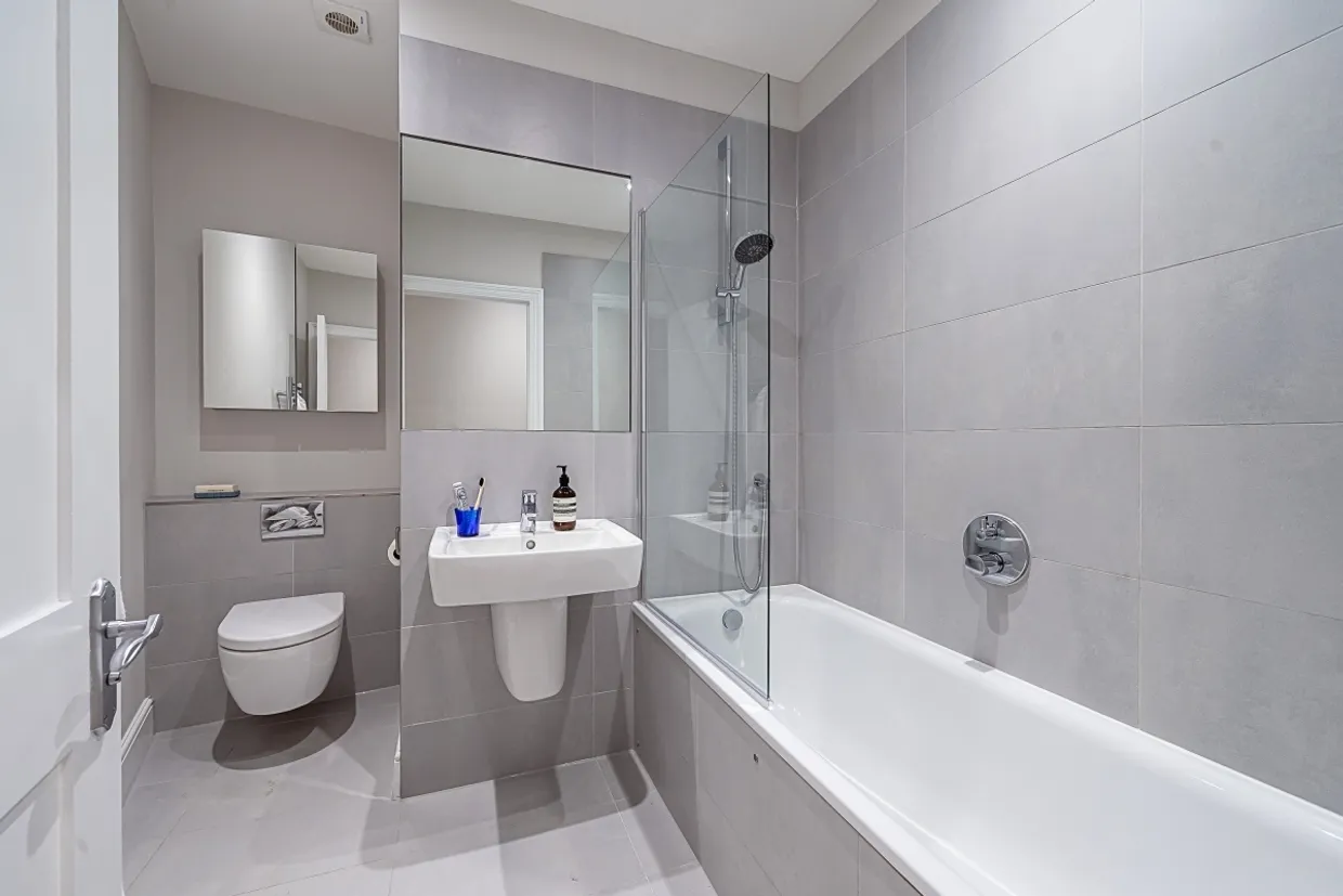 King Street Hammersmith W6 photo 8