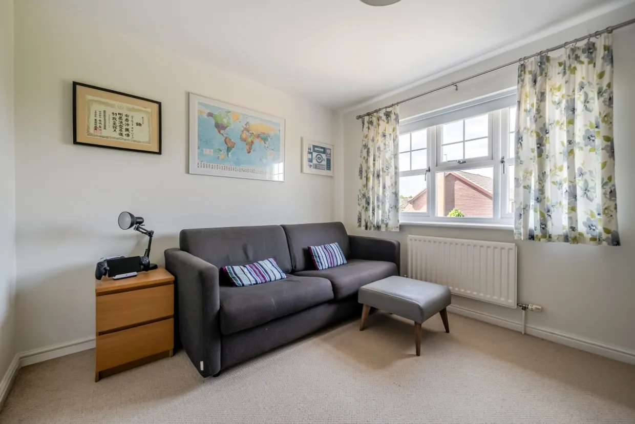 Heynes Green Maidenhead SL6 photo 9