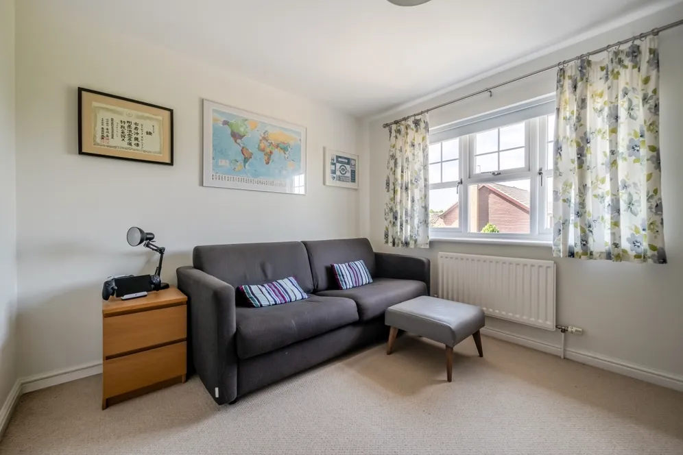 Heynes Green Maidenhead SL6 photo 9