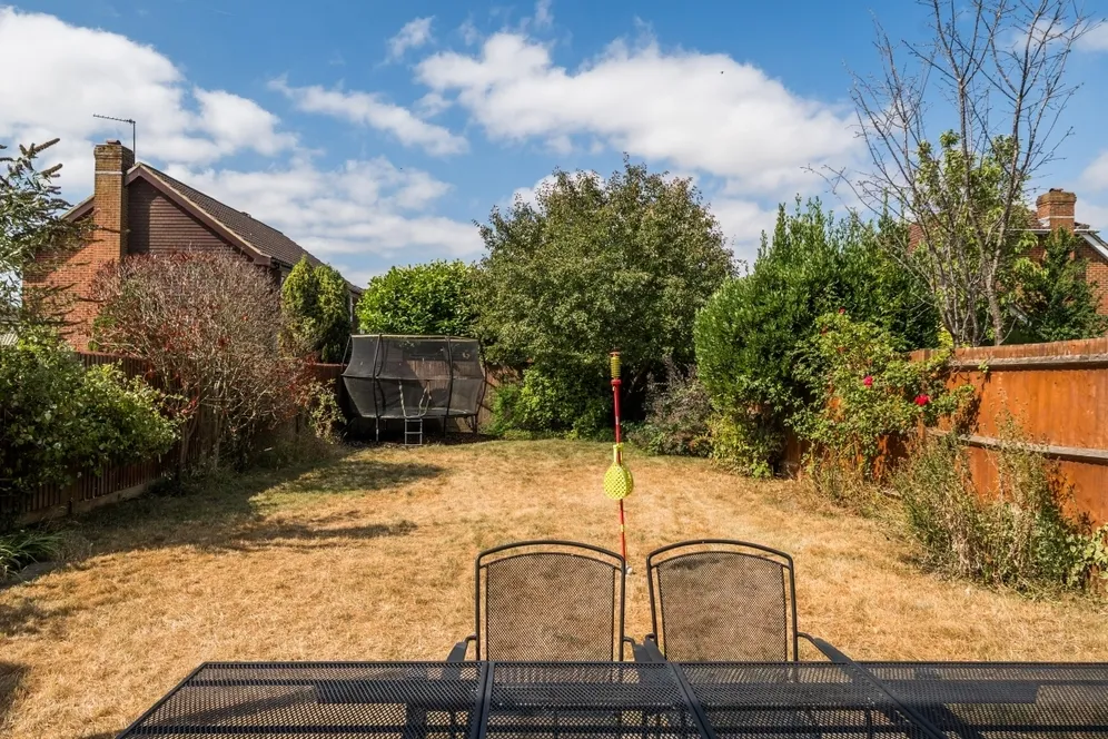 Heynes Green Maidenhead SL6 photo 11