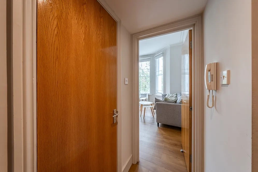 Russell Road London W14 photo 13