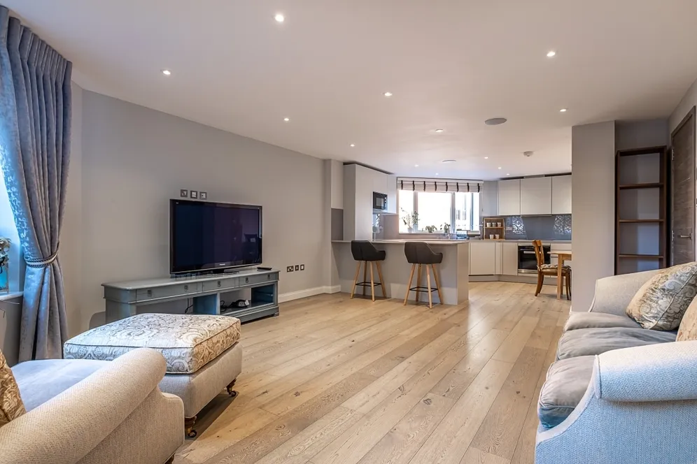 Ashburnham Mews Westminster SW1P photo 2