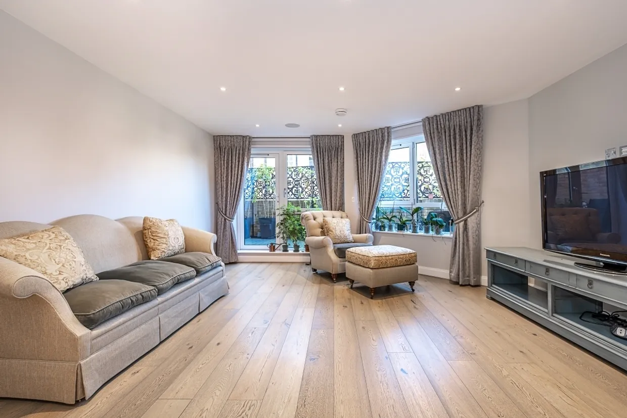 Ashburnham Mews Westminster SW1P photo 5