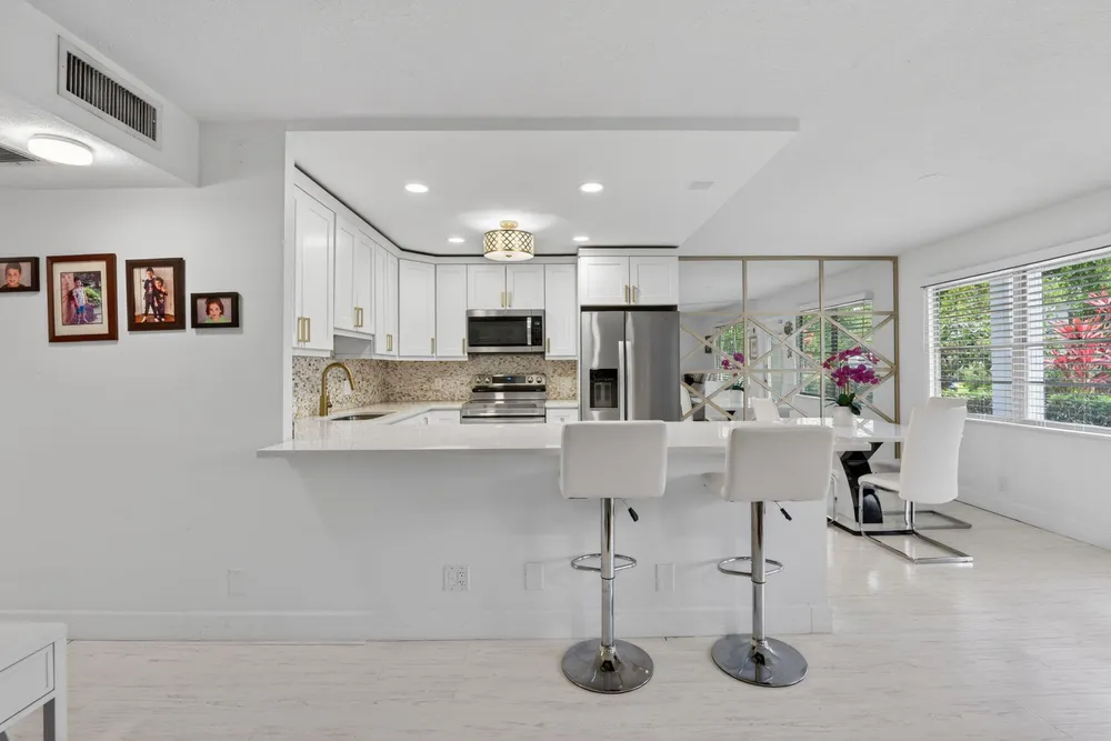 1025 Ventnor H, Deerfield Beach, FL 33442