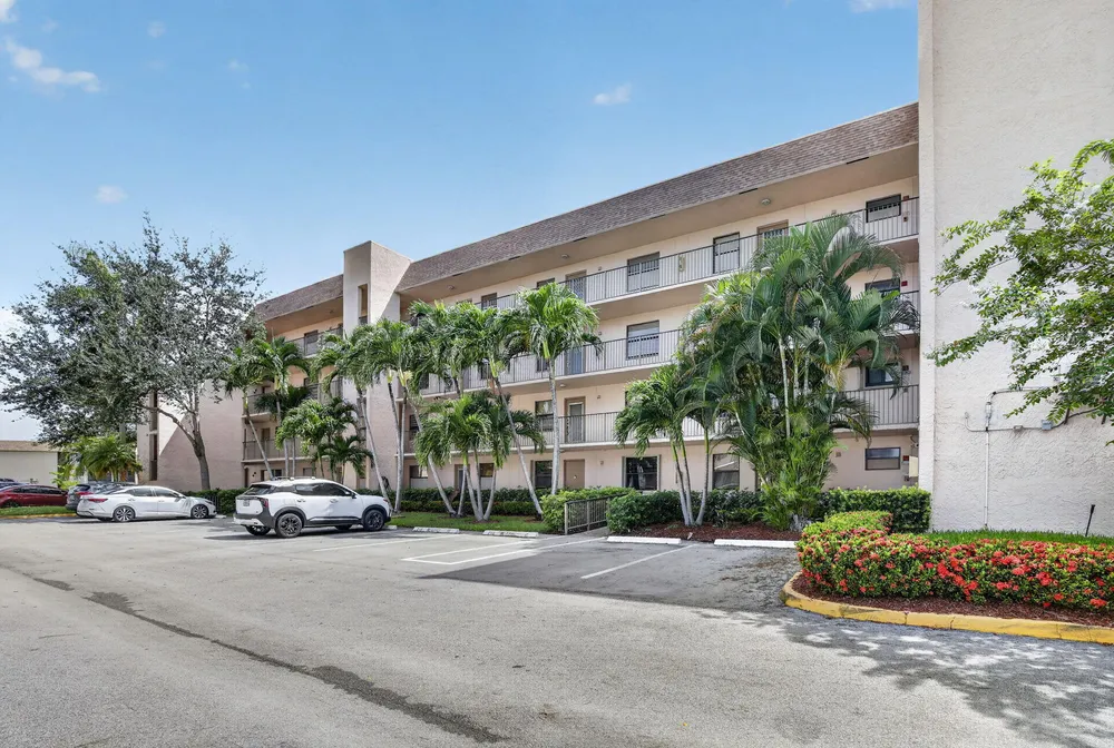 2793 NW 104th Ave, Sunrise, FL 33322