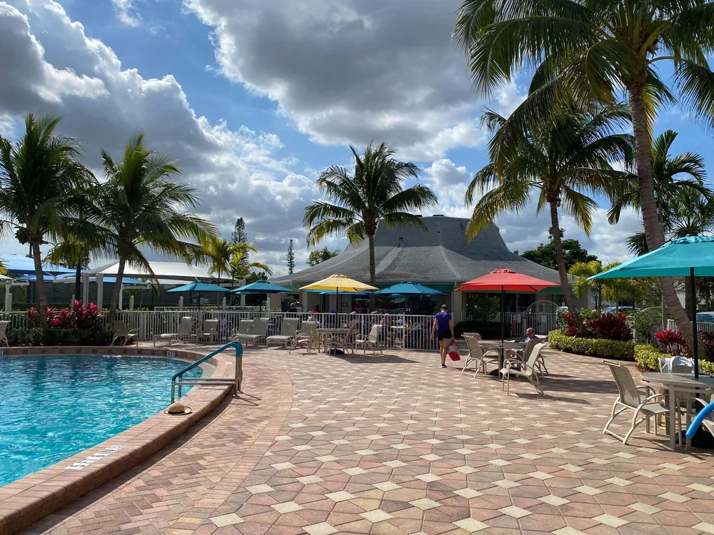 1025 Ventnor H, Deerfield Beach, FL 33442