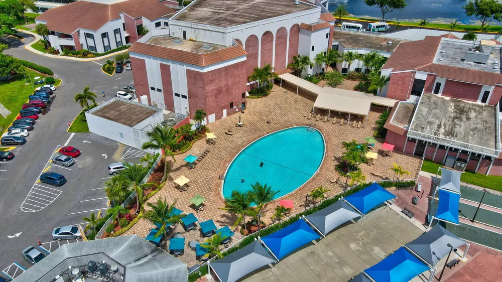 1025 Ventnor H, Deerfield Beach, FL 33442