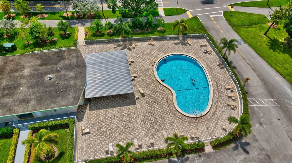 1025 Ventnor H, Deerfield Beach, FL 33442