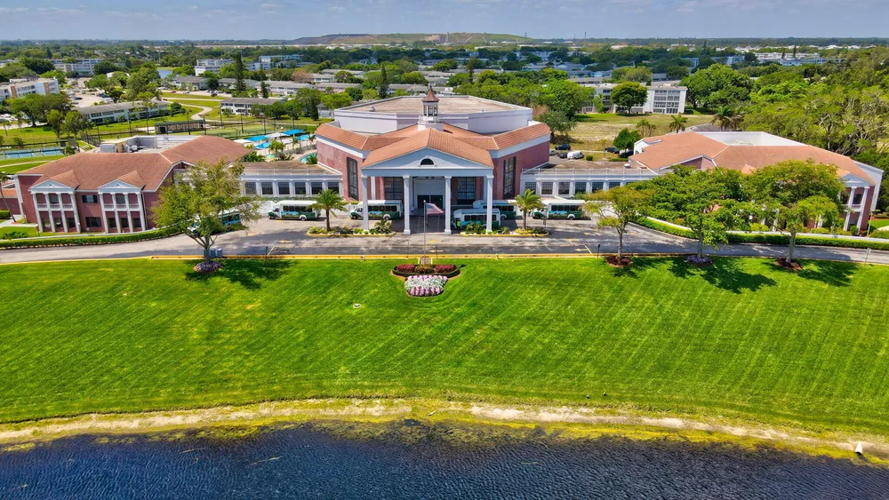 1025 Ventnor H, Deerfield Beach, FL 33442