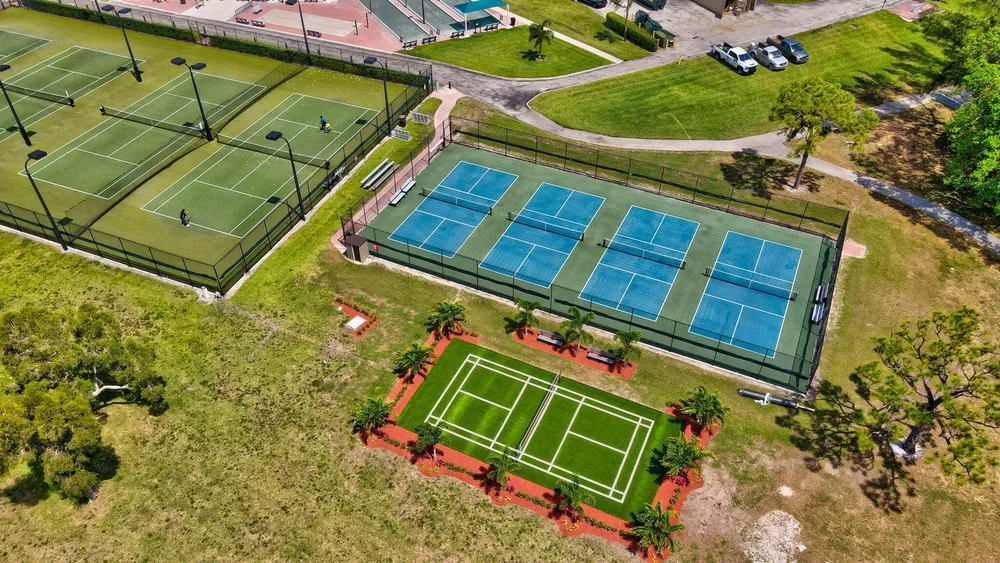 1025 Ventnor H, Deerfield Beach, FL 33442
